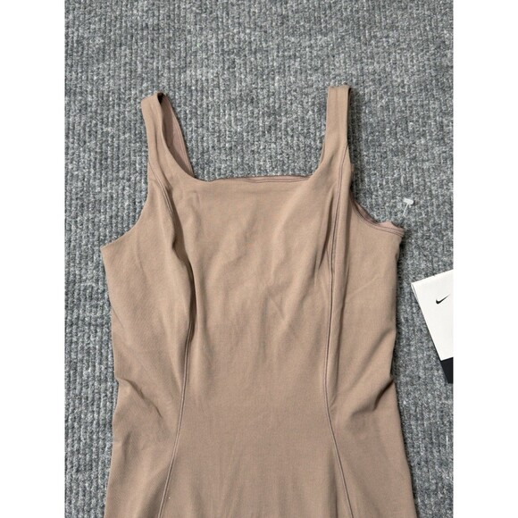 Nike Zenvy Dri-FIT Womens Size Medium Short Bodysuit InfinaSoft Brown Taupe NEW - Picture 4 of 9